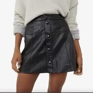 NWT for the republic black button front grunge sz 6 skirt pencil faux leather